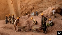 دیدبان شفافیت می‌گوید که حکومت افغانستان توانایی مدیریت درست عایدات معادن را ندارد