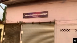 Une église de réveil mise sous scellée à Yaoundé le 03 mars 2025 (Emmanuel Jules Ntap / VOA)