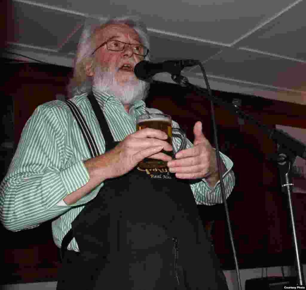 "We get packed every weekend; it&rsquo;s insane,&rdquo; says one of South Africa&rsquo;s leading microbrewers, Steve Gilroy, who welcomes customers to his brewery near Johannesburg.&nbsp;(Photo Credit: Darren Taylor)