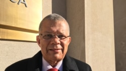 Autoridades cabo-verdianas preparam programa para integrar deportados dos EUA - 2,05