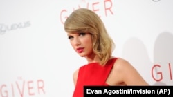 Taylor Swift in New York at the world premiere of the new film 'The Giver' on Aug. 11, 2014