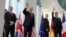 বার্লিনে চ্যান্সেলরিতে সমবেত হয়েছেন যুক্তরাজ্যের প্রধানমন্ত্রী কির স্টারমার, যুক্তরাষ্ট্রের প্রেসিডেন্ট জো বাইডেন, জার্মানির চ্যান্সেলর ওলাফ শোলজ ও ফ্রান্সের প্রেসিডেন্ট ইমানুয়েল ম্যাক্রোঁ (বাম দিক থেকে)। ফটোঃ ১৮ অক্টোবর, ২০২৪।