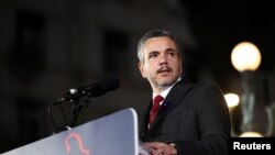 Vladimir Obradović, kandidat liste "Srbija protiv nasilja" za gradonačelnika Beograda (foto: REUTERS/Marko Djurica)