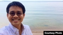 រូបឯកសារ៖ លោក Wanchalearm Satsaksit សកម្មជននយោបាយថៃ ដែលត្រូវបានរាយការណ៍ថា ត្រូវបានចាប់ពង្រត់នៅរាជធានីភ្នំពេញ កាលពីថ្ងៃទី០៤ ខែមិថុនា ឆ្នាំ២០២០។ (Facebook/ Wanchalearm Satsaksit)