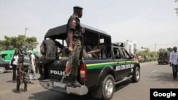 'Yan Sandan Najeriya yayin da suke sintiri a Jihar Zamfara