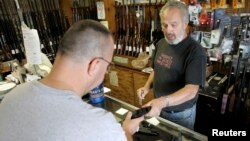 Chikagodagi qurol do'koni