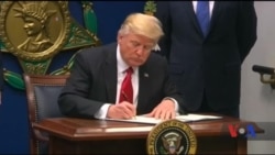 Протистояння між адміністрацією Трампа та суддівською гілкою влади навколо імміграційного указу загострюється. Відео