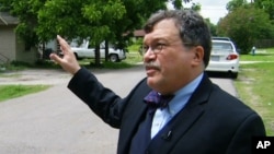 Dr. Peter Hotez
