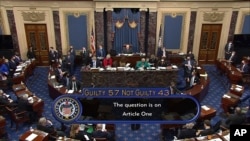 Zaman da Majalisar Dattawa ta wanke Trump ranar Asabar, ranar 13 ga watan Fabrariru, 2021. (Senate Television via…