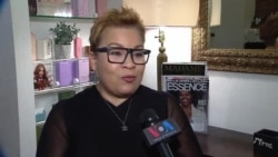 Кој ѝ ја правел фризурата на Мишел Обама?