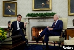 美國總統拜登2023年1月17日在白宮會晤荷蘭首相馬克‧呂特（Mark Rutte）。