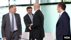 პრემიერი ივანიშვილი ქართველ ბანკირებთან შეხვედრისას