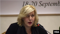 Дуня Міятович