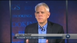 Звертати увагу на зміст візиту, а не на форму - Стівен Пайфер про зустріч президентів Трампа та Порошенка. Відео