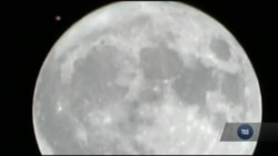 Місяць на декілька сотень мільйонів років старший, ніж всі думають - науковці із університету Лос Анджелеса. Відео