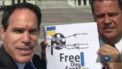 Українська діаспора провела одноденний голодний страйк у знак солідарності із Сенцовим. Відео