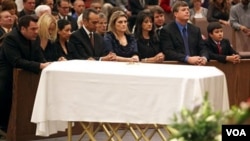 El funeral de la niña de 9 años conmovió a todo el país.