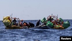 عکس آرشیف از عملیات نجات پناهجویان در بحیرۀ مدیترانه