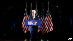 Džozef Bajden tokom govora u svojoj kući u Vilmingtonu, državi Delaver