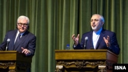 فرانک والتر اشتاین مایر، وزیر خارجه آلمان در سفر اخیر به تهران تاکید کرده بود که چنین نمایشگاه و مسابقه‌ای برگزار نشود.