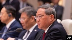 نشست رهبران چین، کره جنوبی و ژاپن در سئول. هفتم خرداد. 