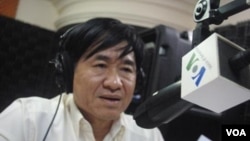 លោក​បណ្ឌិត​ ពុទ្ធា ហង្ស​ នាយក​ប្រតិបត្តិ​នៃអង្គការ​ឃ្លាំ​មើល​ការបោះឆ្នោត​និចហ្វិក​។