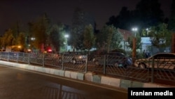 حضور نیروهای امدادی و انتظامی در محدوده پارک ملت پس از شنیده شدن صدای انفجار – ۱۹ تیر ۱۴۰۰