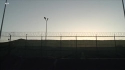 Le projet d’envoi de migrants illégaux à Guantanamo fait débat 