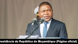 Filipe Nyusi em comício em Macaneta