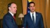 El canciller británico Dominic Raab tuiteó en español: "fue un placer reunirme con Juan Guaidó en su primera visita a Europa". 