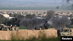 កងកាំភ្លើងធំ​របស់​អ៊ីស្រាអែល​បាញ់​គ្រាប់​ភ្លើង​ចូល​តំបន់ហ្កាហ្សា ខណៈការប្រយុទ្ធគ្នា​ជាមួយ​ក្រុម​ហាម៉ាស់នៅបន្ត ក្បែរ​ព្រំដែន​ហ្កាហ្សា ក្នុងប្រទេសអ៊ីស្រាអែល ថ្ងៃទី១ ខែកុម្ភៈ ឆ្នាំ២០២៤។