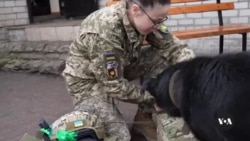 US medic helps wounded Ukrainians during war 