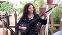 Zînê Ebas ya Behremend bi Dengê Xwe Bala Civakê Dikişîne