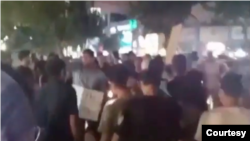 اعتراضات در ایران ادامه دارد - آرشیو